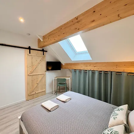 Vendégház Privees Avec Salle D'eau, Clim, Tv - Proche Circuit - Campagne - 2p