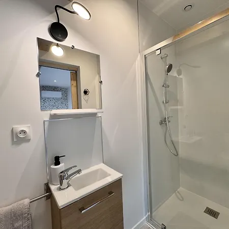 Privees Avec Salle D'eau, Clim, Tv - Proche Circuit - Campagne - 2p Ruaudin